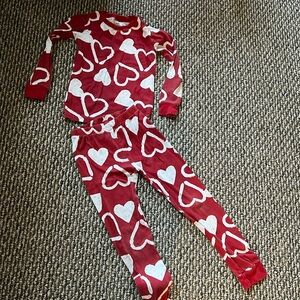 Carter's Kids Valentine's PJs Size 8